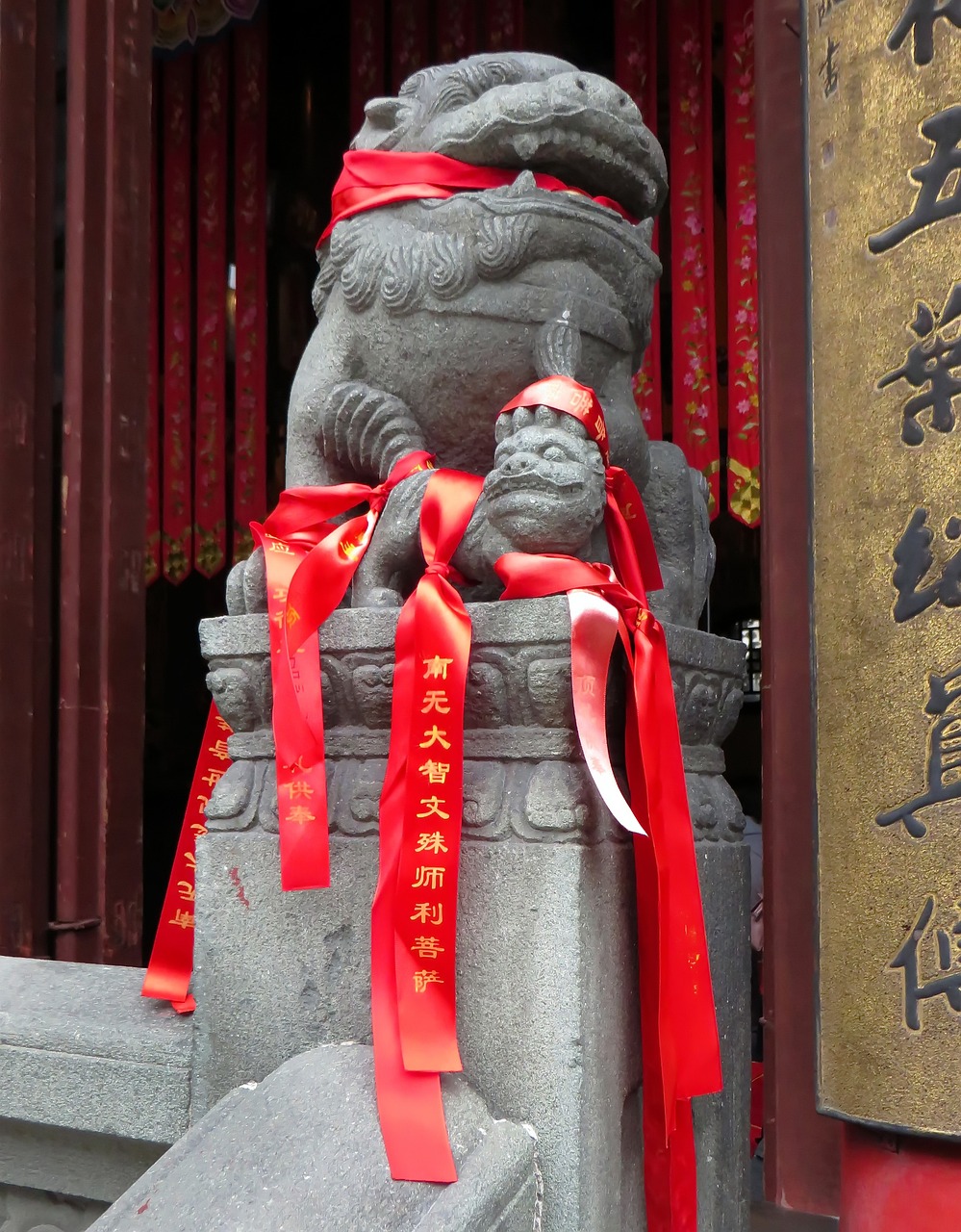 探寻中华文化的精神象征，银幕上的龙电影之旅