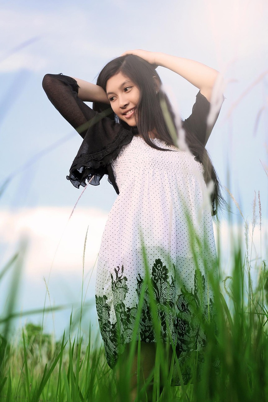 恋之月演员，星光下的演绎魅力
