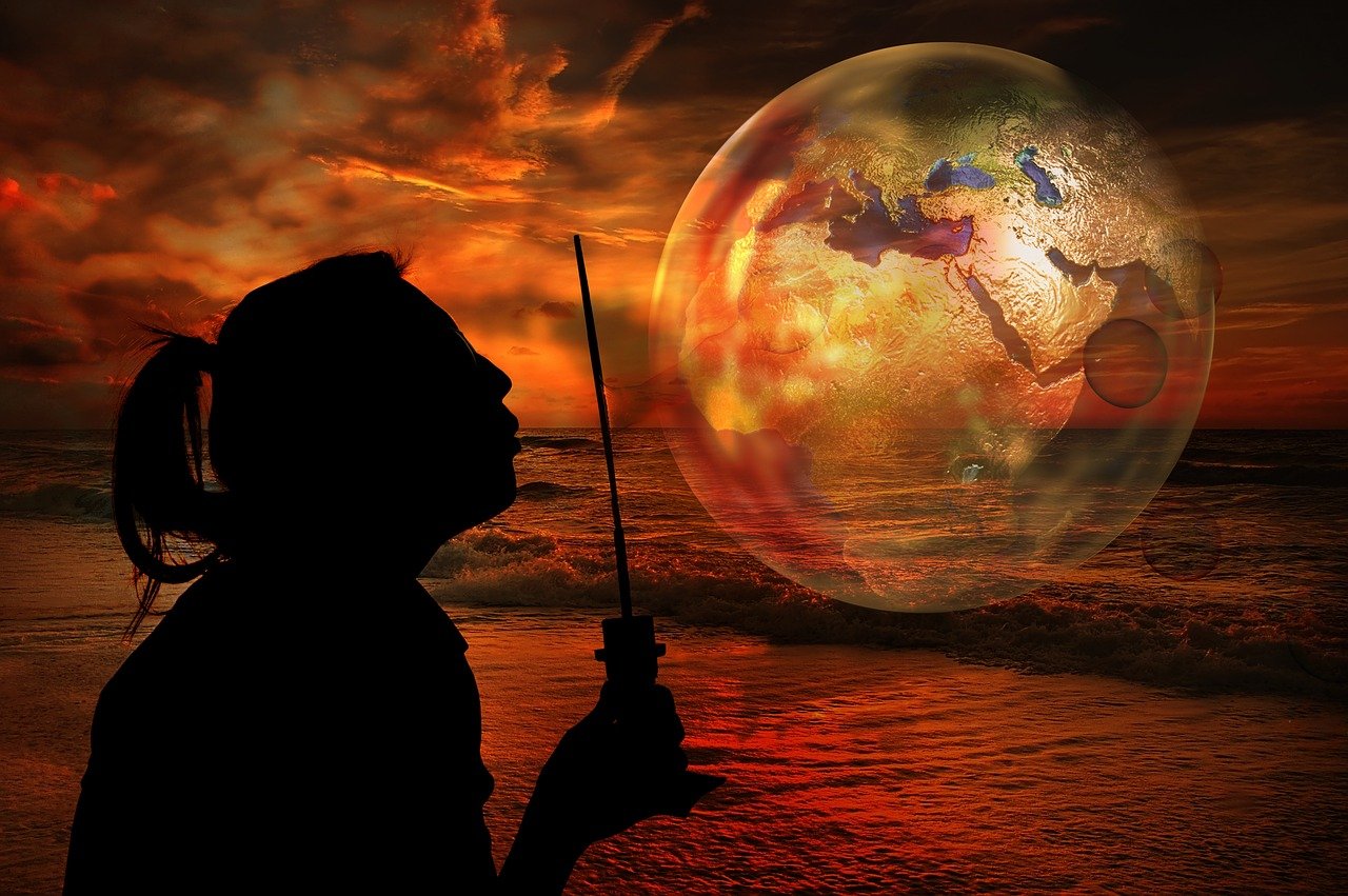 现实与幻想的交融，按摩动漫的世界